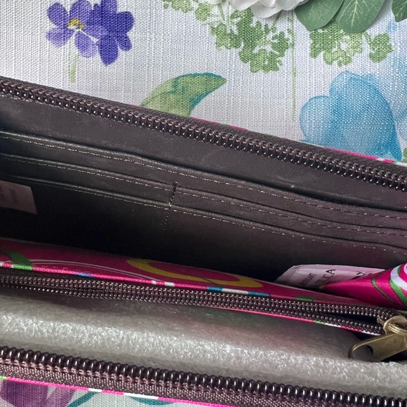 Wallet - Picture 4 of 7